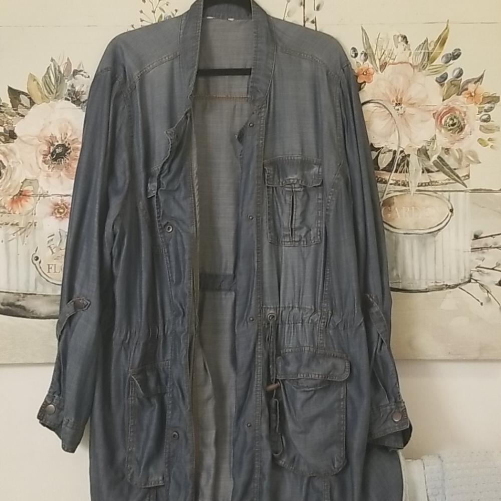 26/28W 3-4X Lite Denim Cargo Utility Lite Jacket - Picture 7 of 9